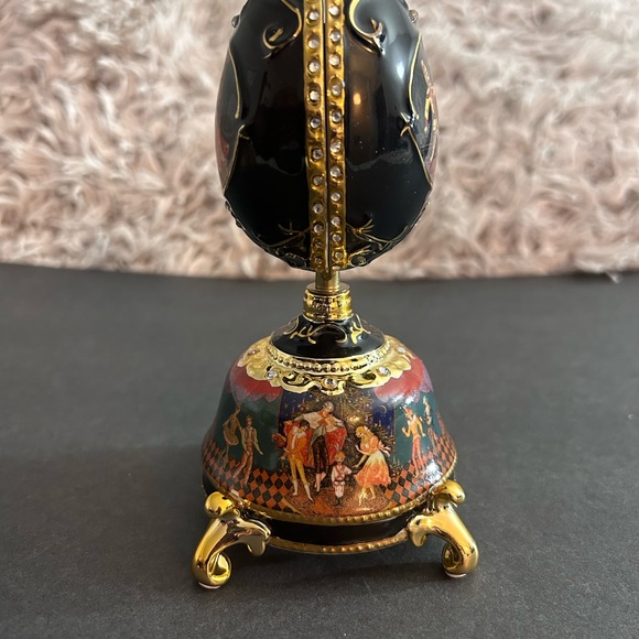 The Bradford Exchange Accents The Russian Nutcracker Collectible Musical Egg By Ardleigh